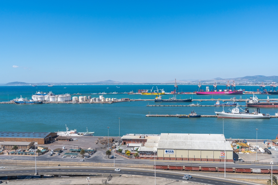To Let 2 Bedroom Property for Rent in Foreshore Western Cape